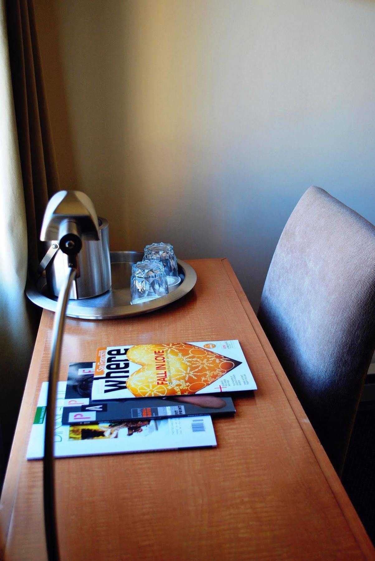 Hotel Metropolis サンフランシスコ エクステリア 写真