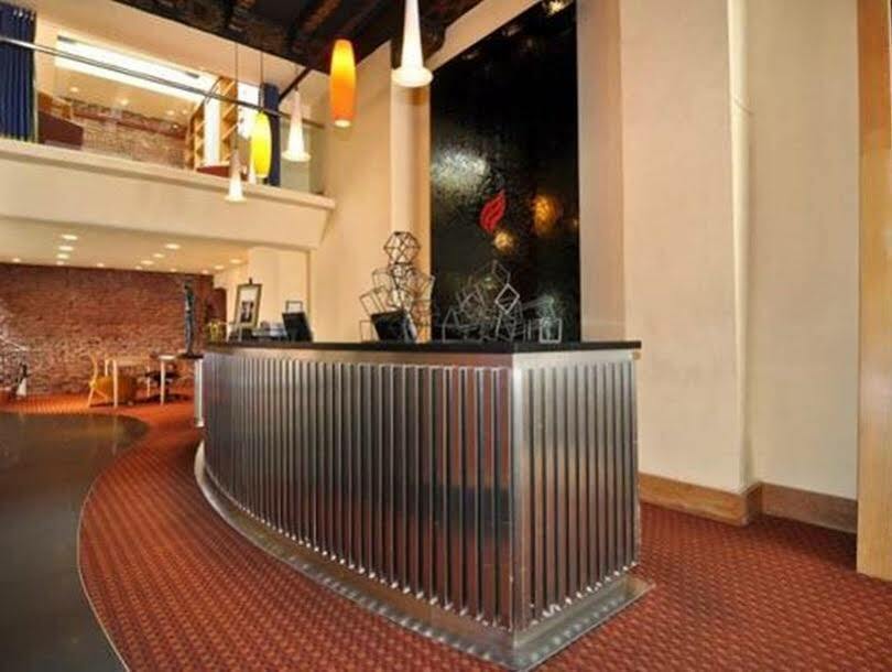 Hotel Metropolis サンフランシスコ エクステリア 写真